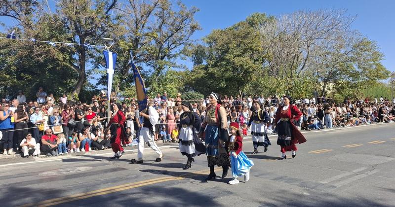 28η Οκτωβρίου: Με περηφάνια και συγκίνηση ο εορτασμός στο Ηράκλειο - Βίντεο και φωτογραφίες