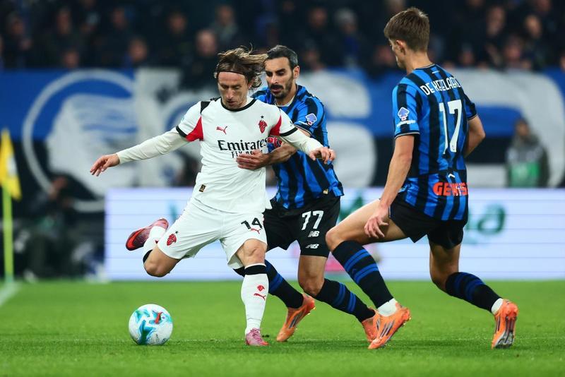 Lookman torna al gol e risponde a Ricci: Atalanta-Milan è 1-1 Lookman torna al gol e risponde a Ricci: Atalanta-Milan è 1-1