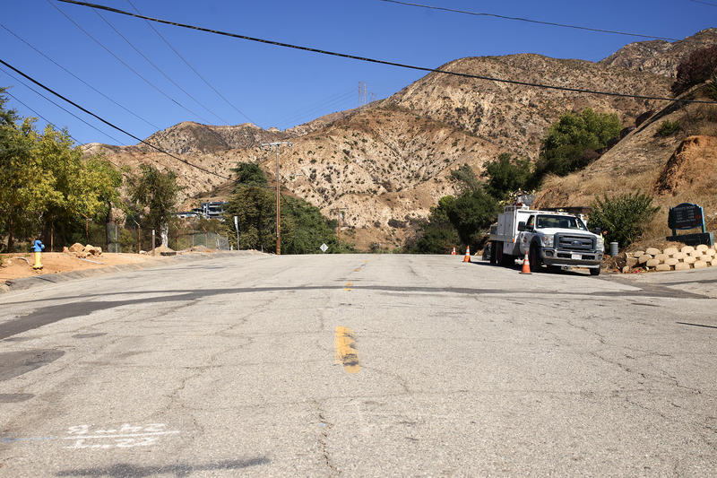 Deep in LA suburbia, a quiet road where gravity doesn't seem to matter