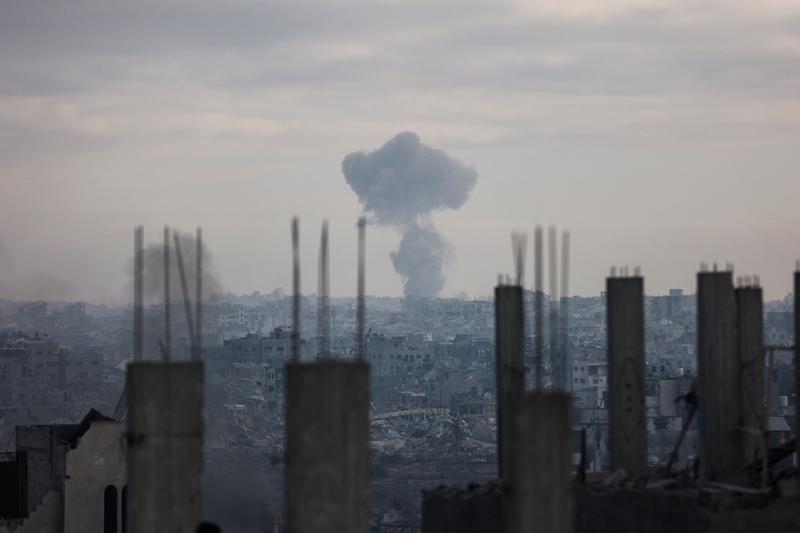 Israel Kills 104 in Gaza Ceasefire Violation After Accusing Hamas of Killing Soldier