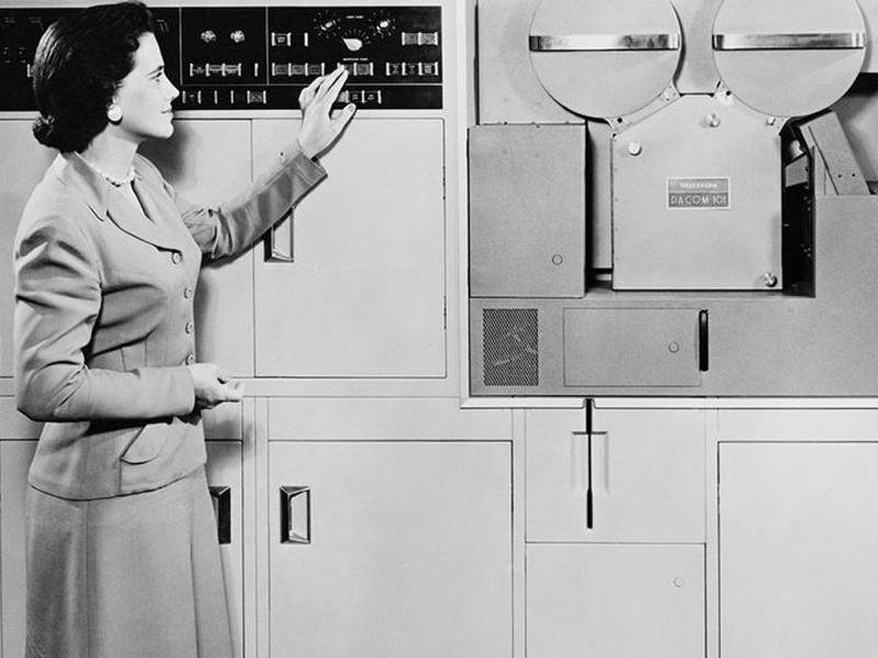 Dal pianoforte con sordino alla tombola per ciechi: la sorprendente storia dei brevetti delle donne