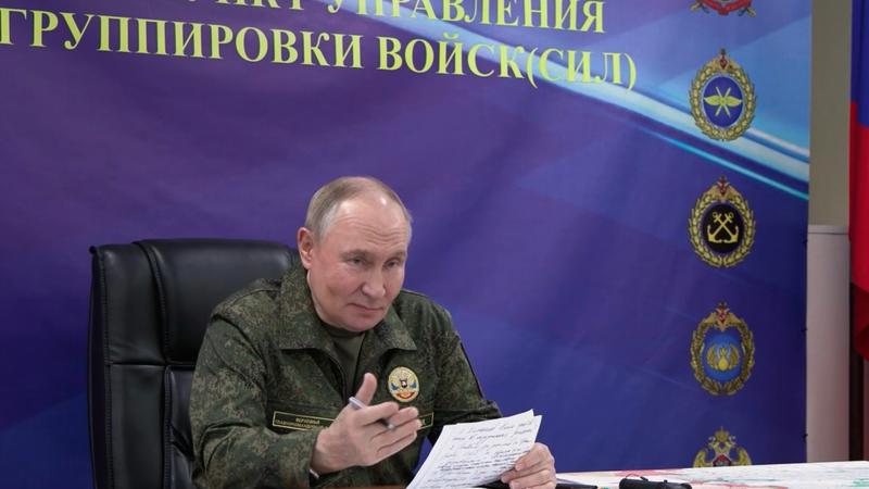 Putin celebra il suo nuovo missile: «La nostra è un'arma invincibile»