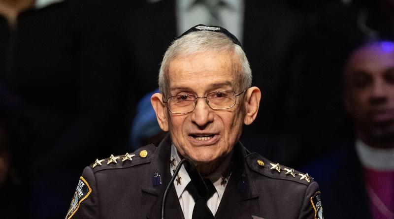 Rabbi who was NYPD’s longest-serving chaplain and famed for 9/11 response dies at 89 Rabbi who was NYPD’s longest-serving chaplain and famed for 9/11 response dies at 89