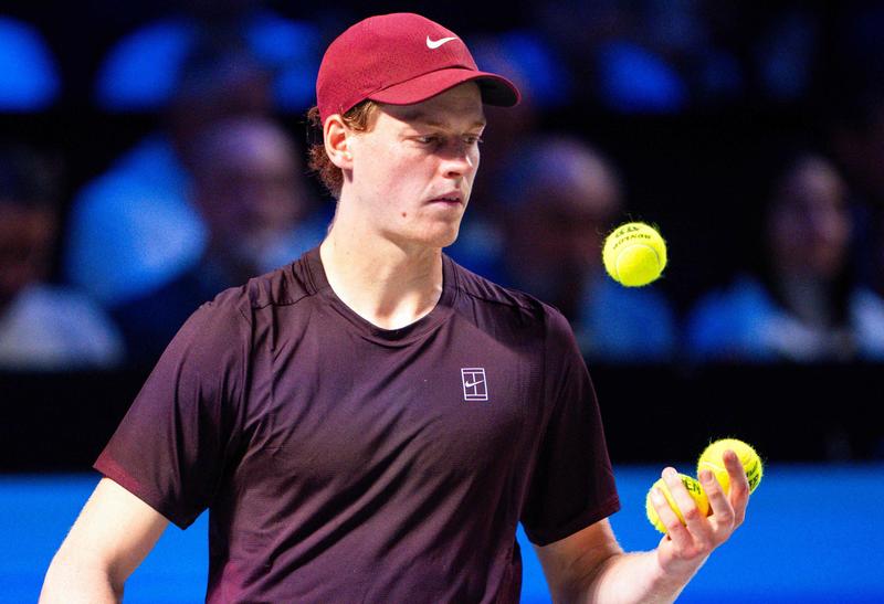 Sinner a Parigi va di fretta: Bergs battuto in due set. Jannik avanza agli ottavi