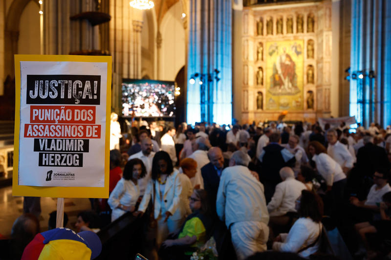 Aniversário da redemocratização requer debate sério sobre democracia e violência