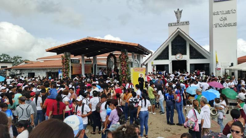 Una cita con la Santidad Venezolana: Trujillo se viste de gala en el Día de Todos los Santos | Por: Helder Duran Una cita con la Santidad Venezolana: Trujillo se viste de gala en el Día de Todos los Santos | Por: Helder Duran
