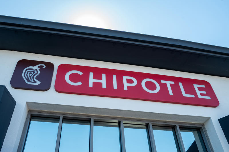 Chipotle to pay $246K penalty for allegedly breaking Calif.'s gift card law