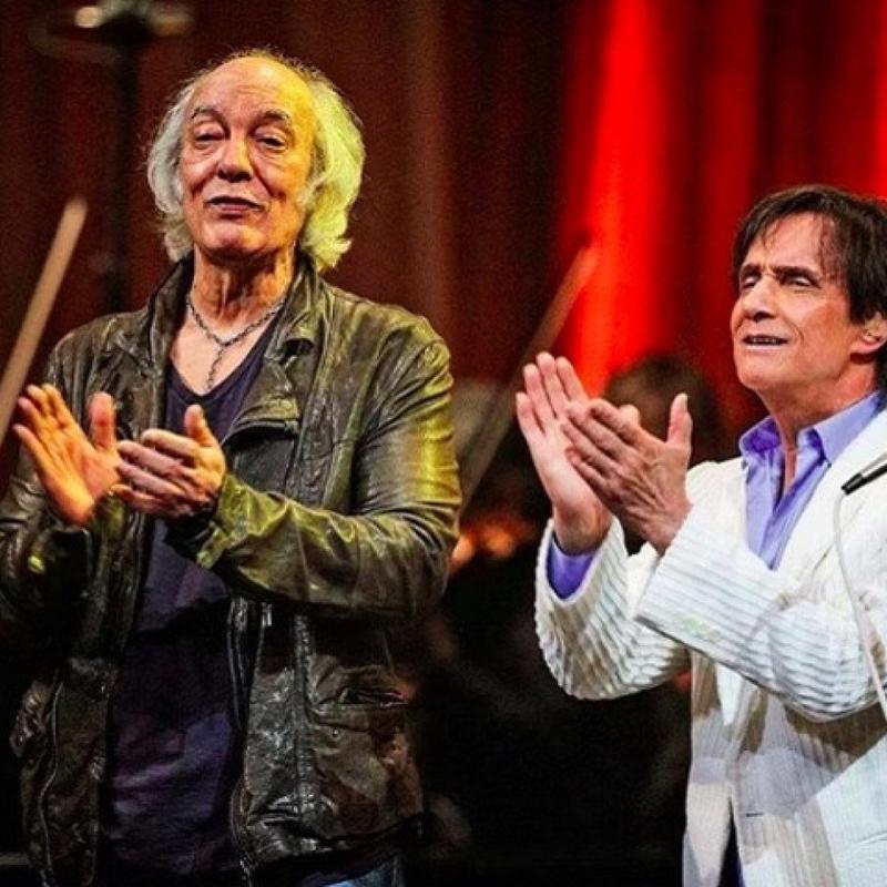 Roberto Carlos contesta uso de obras em serviços de streaming Roberto Carlos contesta uso de obras em serviços de streaming