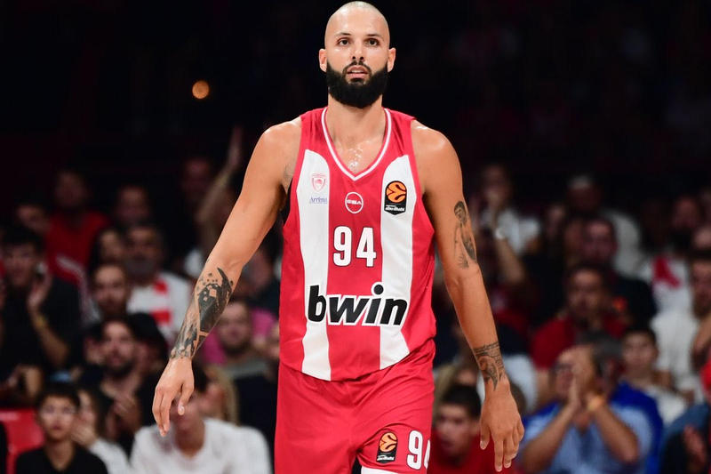 Το δίδυμο της συμφοράς του Ολυμπιακού και τα μαύρα γενέθλια του Φουρνιέ Το δίδυμο της συμφοράς του Ολυμπιακού και τα μαύρα γενέθλια του Φουρνιέ