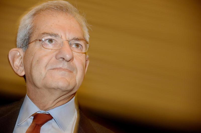 Violante: “La riforma della giustizia? Furore ideologico. Crea la casta dei pm e non elimina le correnti nel Csm” Violante: “La riforma della giustizia? Furore ideologico. Crea la casta dei pm e non elimina le correnti nel Csm”