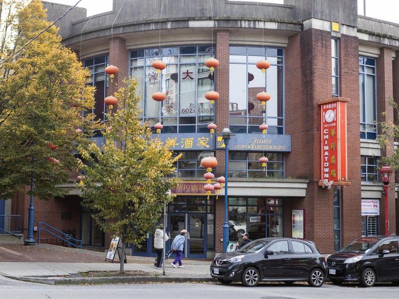 Vancouver loses 'a culinary community centre' with sudden closure of Floata Seafood Restaurant