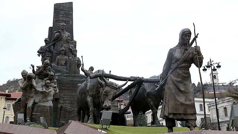 Şehit Şerife Bacı 2025 Sanat Ödülleri Sahiplerini Buldu Şehit Şerife Bacı 2025 Sanat Ödülleri Sahiplerini Buldu