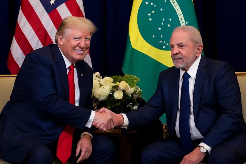 Entre hierros y sombrerazos Entre hierros y sombrerazos