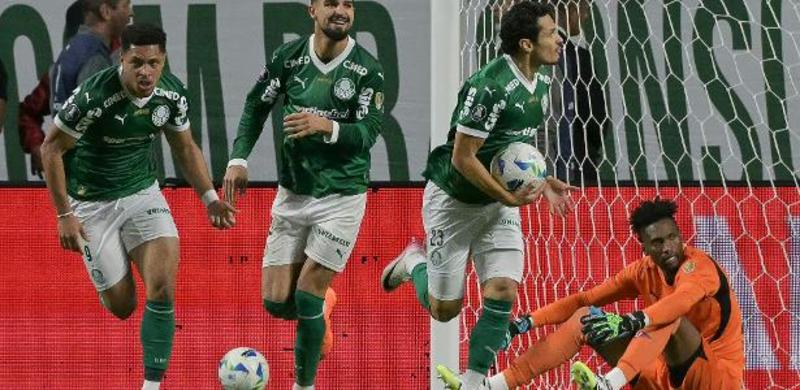 E a noite mágica, histórica, aconteceu na casa verde