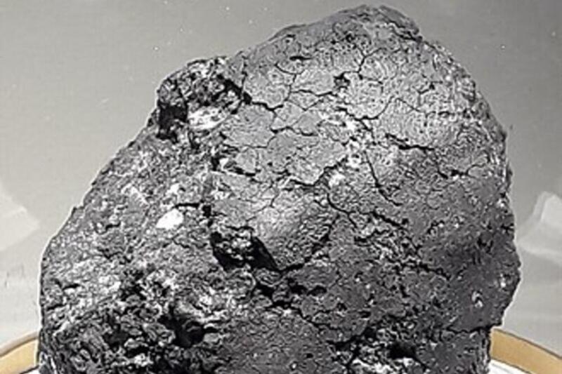 Минерал аммония впервые обнаружен в метеорите российскими учеными