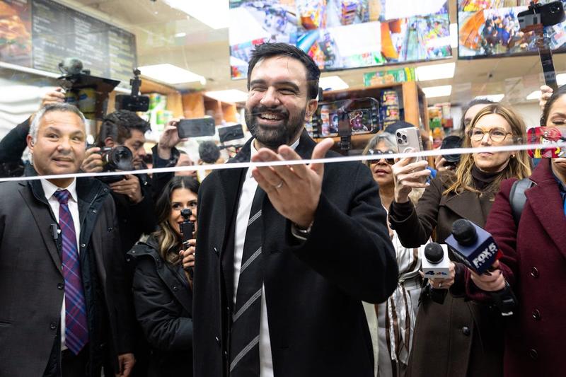 Mamdani Is Winning Because Democrats Hate Their Party’s Leaders