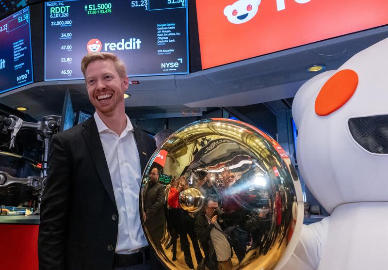 Reddit’s Human-Centered A.I. Strategy Is Fueling Its Success