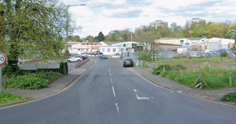 Cyclist left with head injury after Hyundai crash Cyclist left with head injury after Hyundai crash