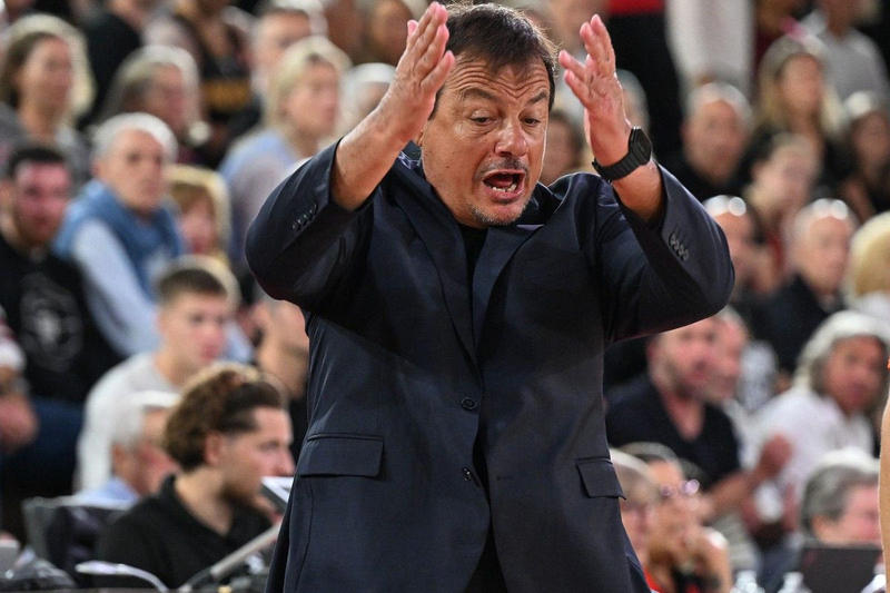 Το πράσινο Halloween και το Ultrex του Αταμάν Το πράσινο Halloween και το Ultrex του Αταμάν Το πράσινο Halloween και το Ultrex του Αταμάν Το πράσινο Halloween και το Ultrex του Αταμάν