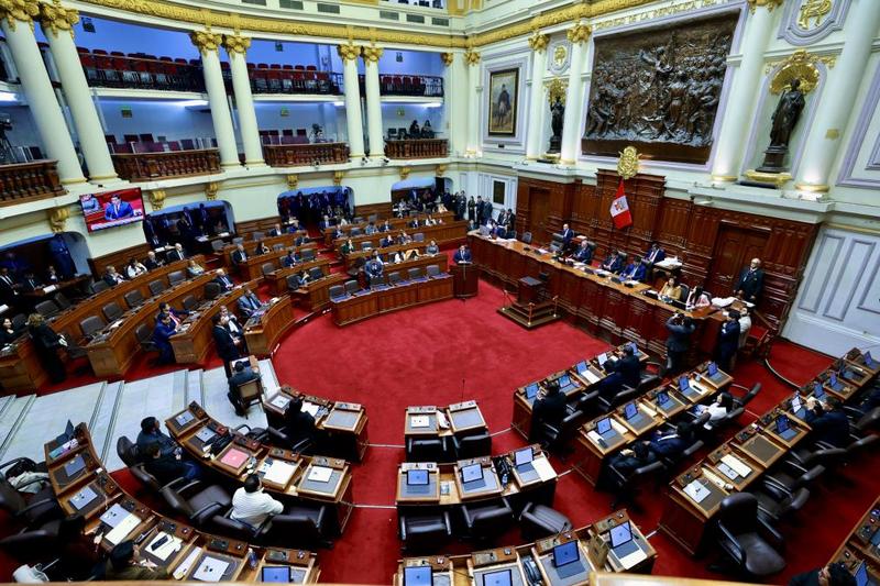 Populismo con factura a todos los peruanos: gracias congresitas