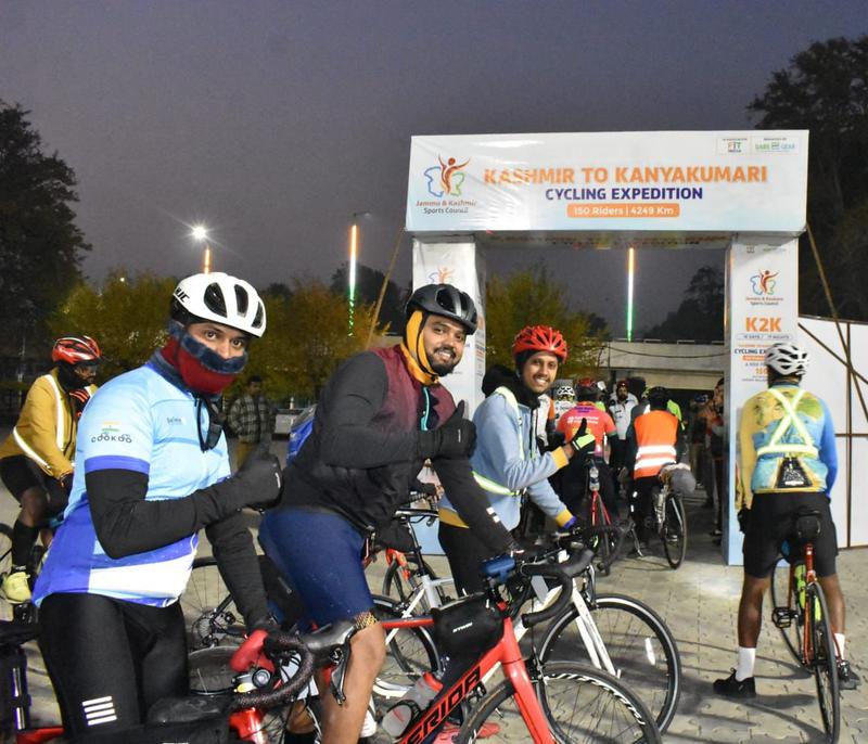 K2K Cycling Expedition Flagged Off from Srinagar
