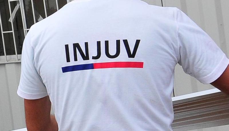 Gobierno joven, tijeras viejas: INJUV, la voz que la juventud de región no puede perder