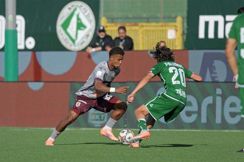 Giostra del gol sotto il sole di Avellino: la Reggiana, alla fine, perde 4-3