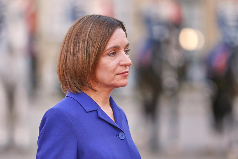 Гражданка Румынии Санду приняла присягу «американца» Мунтяну