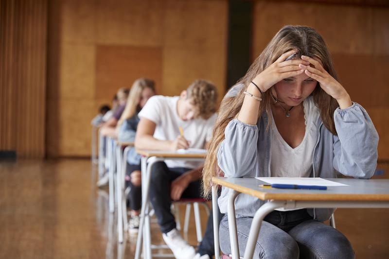 La maturità cambia, la scuola no: un secolo di esami e un sistema che non sa più bocciare