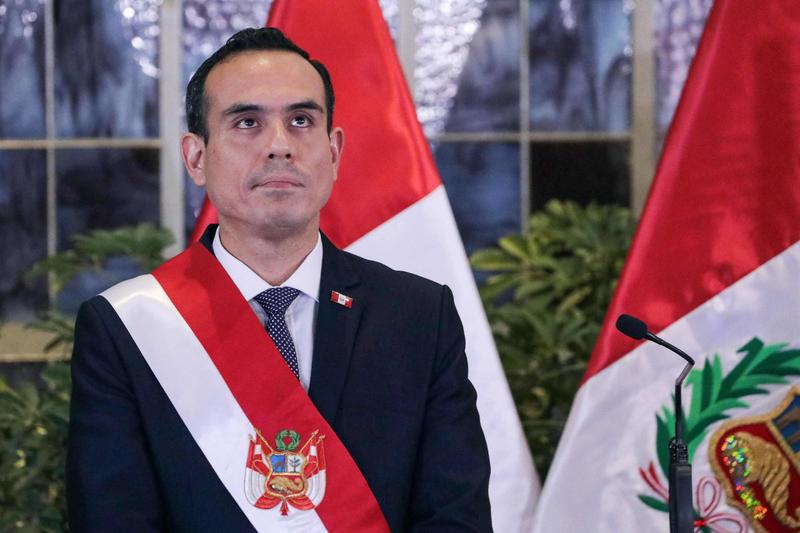 Peru troca presidente, mas mantém sistema político que protege corrupção