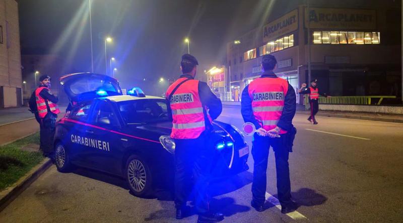 Cologno Monzese: poliziotto e rapinatore, arrestato in auto con la sua pistola