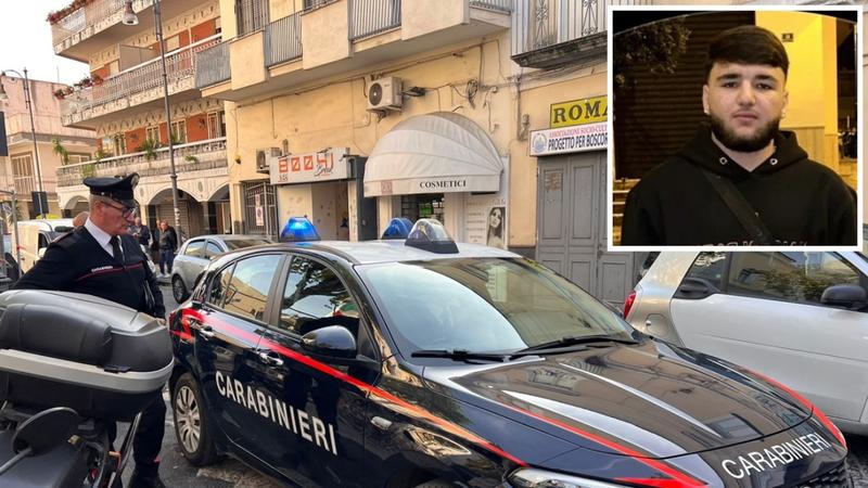 Diciottenne ucciso nellaÂ notte a Boscorealecon un colpoÂ di pistola. E' un giovane operaio