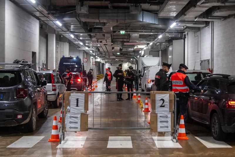 Milano da bere (troppo): ritirate 27 patenti in una notte di super controlli in città