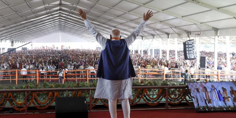 Politic | Fake Narratives and Prime Minister’s Credibility