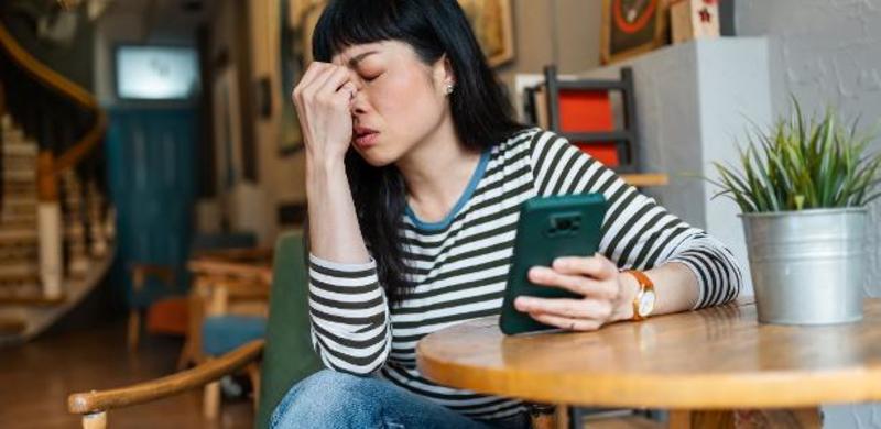 Piscar para lembrar que somos gente: um lembrete gentil da vida acelerada