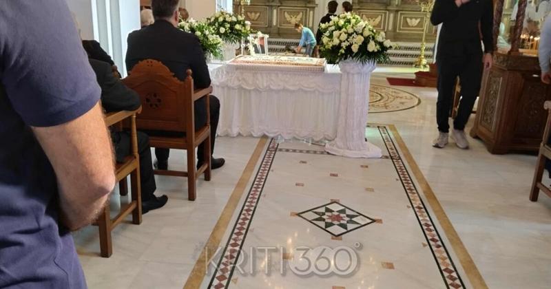 Σαράντα ημέρες χωρίς τον Απόστολο Αλεξάκη - Τίμησαν τη μνήμη του με συγκίνηση