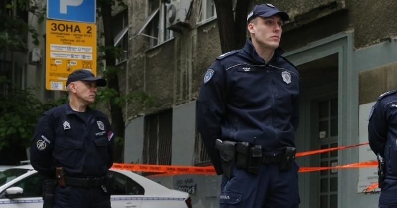 Τεταμένη η κατάσταση μπροστά από τη βουλή της Σερβίας - Απεργία πείνας από μητέρα θύματος της τραγωδίας στο Νόβι Σαντ