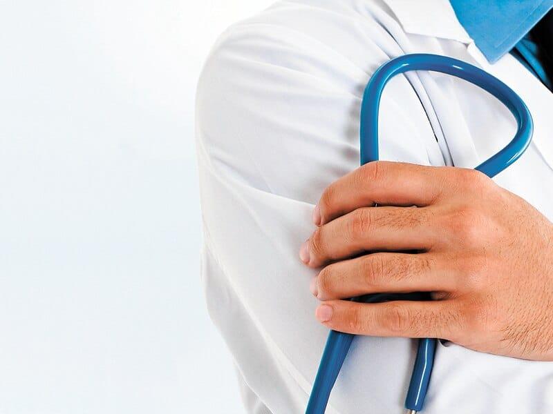 Médecins et gouvernement: le moment d’écouter