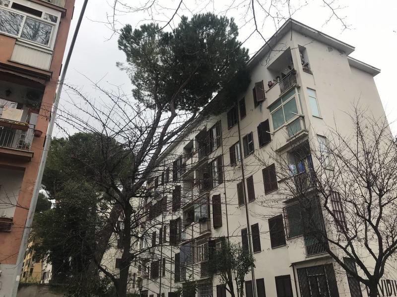 Dalle case occupate un danno al Pil di oltre un miliardo. Grandi città in scacco