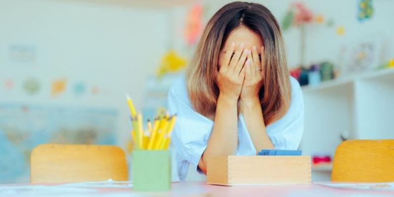 Öğrenciler Saygısız, Öğretmenler Yorgun, Sistem Çökmek Üzere Öğrenciler Saygısız, Öğretmenler Yorgun, Sistem Çökmek Üzere