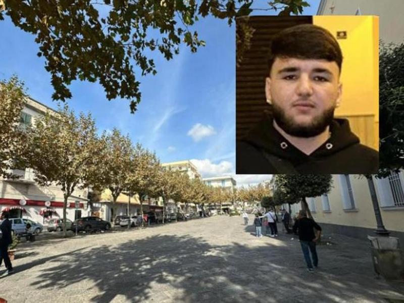 Spari dallo scooter, le urla, Pasquale Nappo a terra senza vita. Il papÃ : Â«Lui non c'entravaÂ»