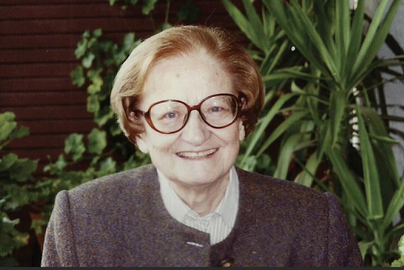 Türkiye Florasının Sessiz Mimarı: Prof. Dr. Asuman Baytop Türkiye Florasının Sessiz Mimarı: Prof. Dr. Asuman Baytop