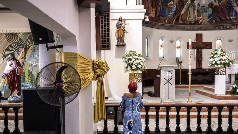 Ora Trump vuole difendere i cristiani in Africa, ma non in Cina