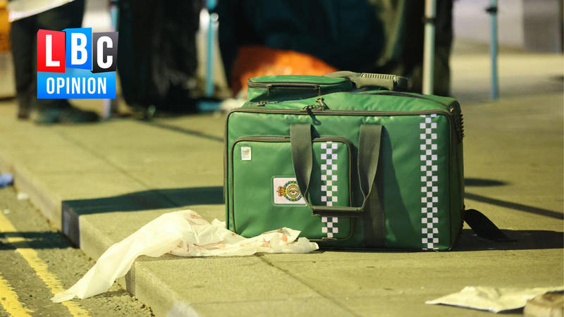 I'm a security expert - this is what I tell clients about handling a knife attack