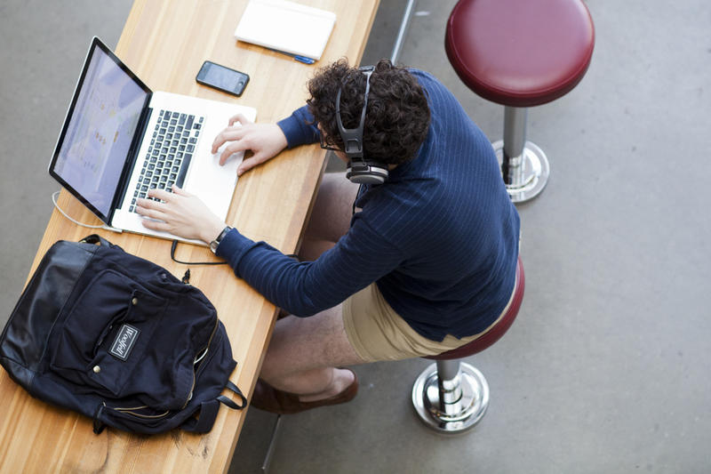 La place des jeunes dans un monde en mutation La place des jeunes dans un monde en mutation