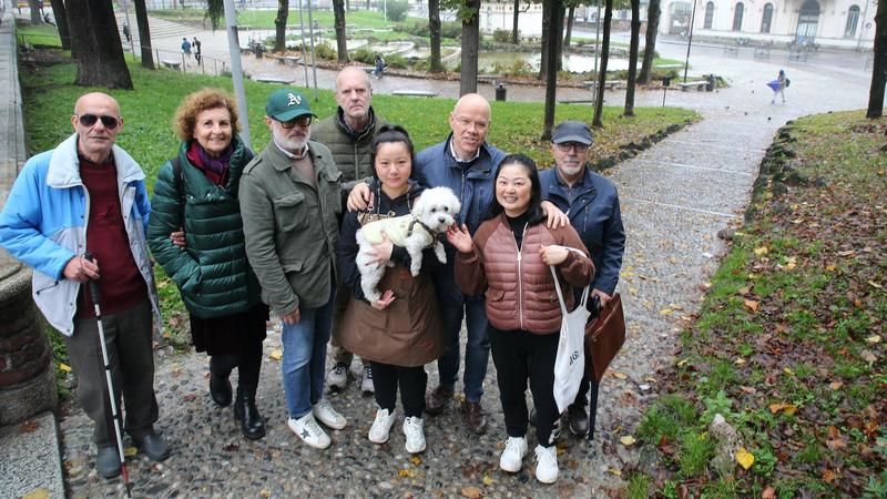 Droga, degrado e riscatto alla stazione di Monza. Parla Joy, la barista cinese che resiste: “Mi minacciano ma non mollo”