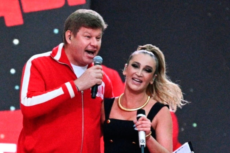 Коньяк по утрам: канал примирил Губерниева и Бузову