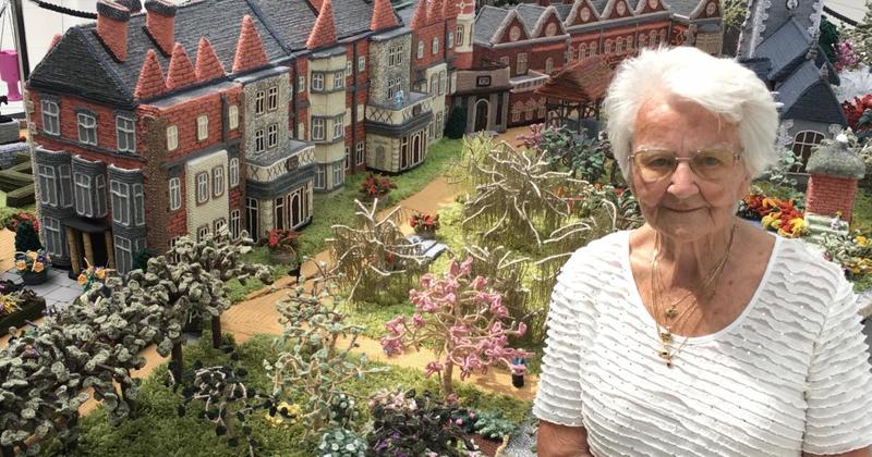 'Queen of knitting' hits remarkable milestone 'Queen of knitting' hits remarkable milestone