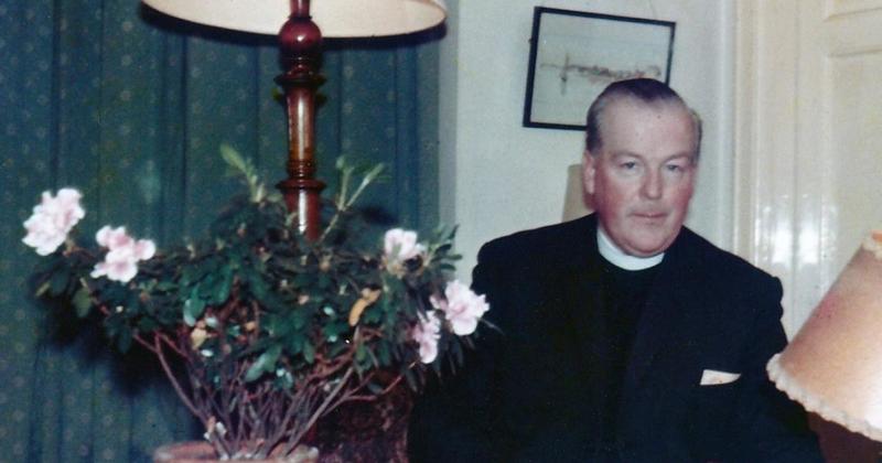 Former pupils accuse Norfolk headmaster of sadistic and sexual abuse