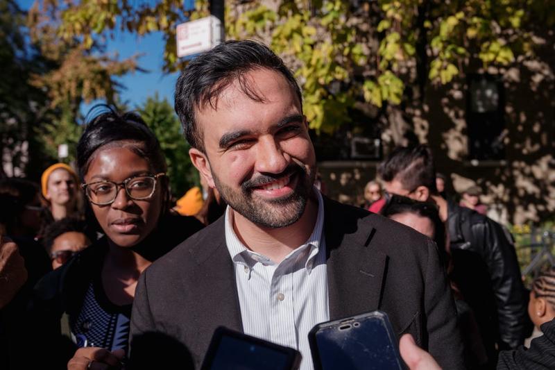 Zohran Mamdani Wins New York Mayor Race in Historic Victory